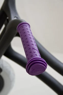 Asas Wishbone - Morado - Wishbone Design Studio