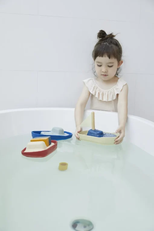 Barco de vela grande de 21 cm - Plan Toys