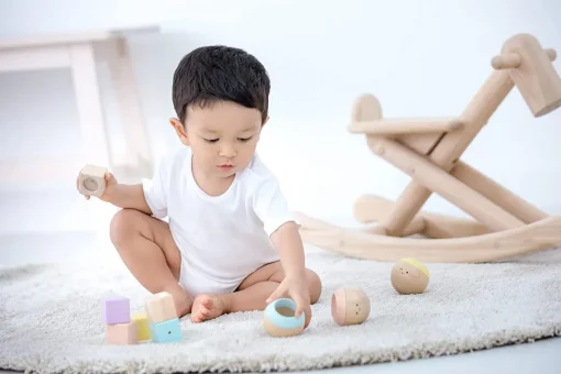 Cabezas sensoriales color pastel - Plan Toys