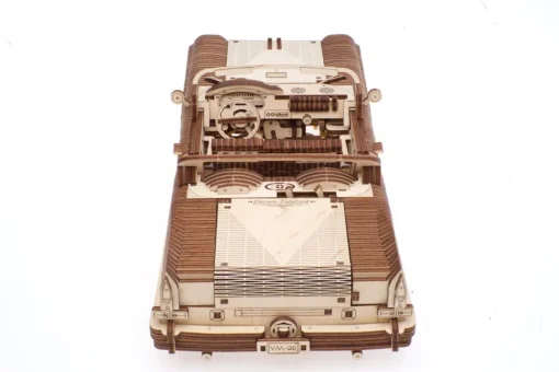 Cabriolet VM-05 modelo mecánico - Ugears