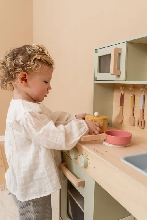 Cocina infantil de madera, verde menta - Little Dutch
