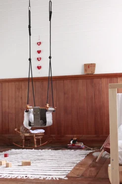 Columpio de madera y tela Taupe - Solvej Swings