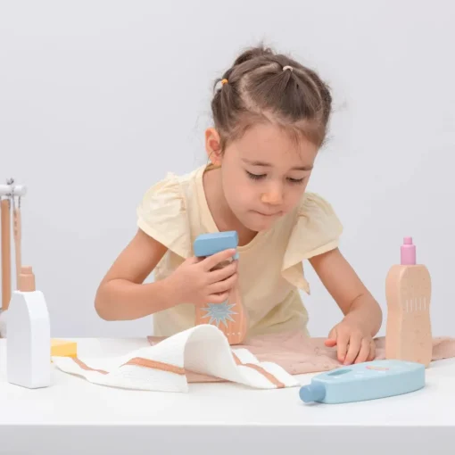 Conjunto de productos de limpieza de madera - New Classic Toys