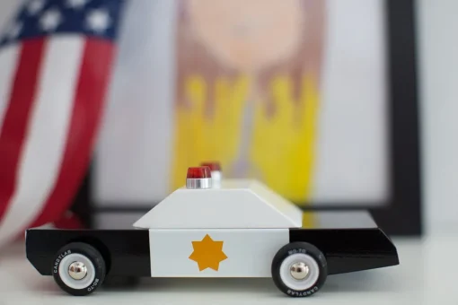 Crucero de policía - Candylab Toys