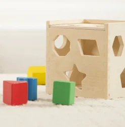 Cubo de clasificación de formas - Melissa & Doug
