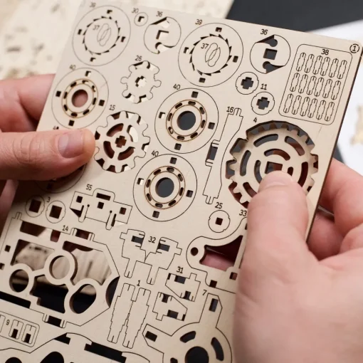 Cupé Deportivo modelo mecánico - Ugears