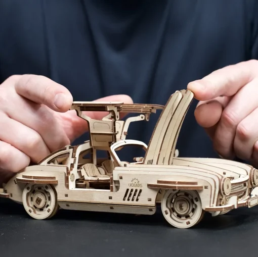 Cupé Deportivo modelo mecánico - Ugears
