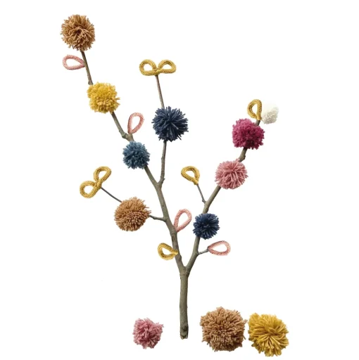 Kit de lana - Pompones y tricotín de madera - Egmont Toys