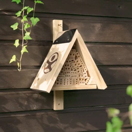 Kit para montar un hotel para insectos - Haba