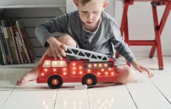 Luz nocturna de camión de bomberos - Little Lights