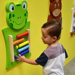 Panel de actividades de pared Rana - Viga Toys