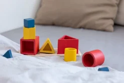 3 rompecabezas de incrustación de formas - Plan Toys