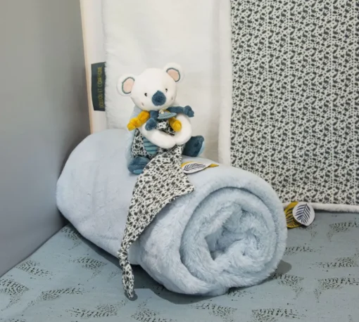 Yoca el koala de peluche con manta - Doudou et Compagnie